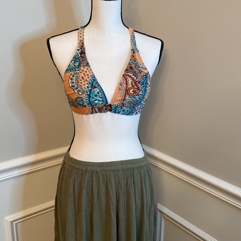 Boho bikini top size Large Multi Color Criss Cross Back swimwear